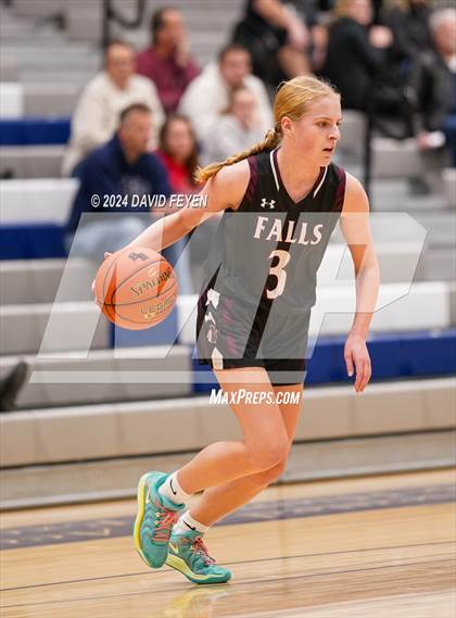 Thumbnail 2 in Menomonee Falls @ Brookfield East photogallery.