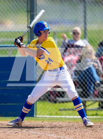 Thumbnail 1 in Roseville @ Del Campo photogallery.