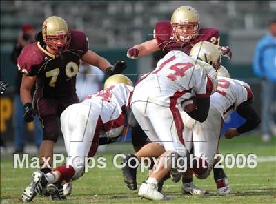 Thumbnail 2 in Cardinal Newman vs. Oaks Christian (D3 State Final) photogallery.
