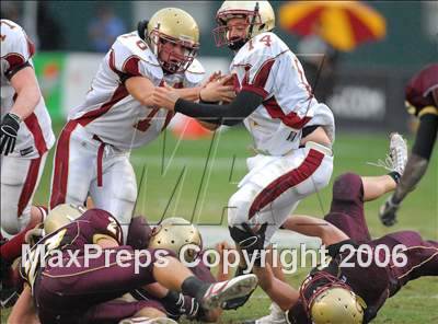 Thumbnail 1 in Cardinal Newman vs. Oaks Christian (D3 State Final) photogallery.