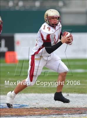 Thumbnail 3 in Cardinal Newman vs. Oaks Christian (D3 State Final) photogallery.