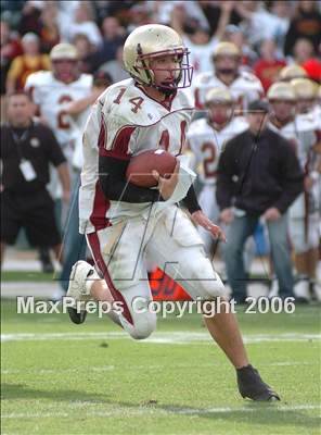 Thumbnail 3 in Cardinal Newman vs. Oaks Christian (D3 State Final) photogallery.