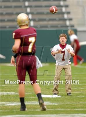 Thumbnail 1 in Cardinal Newman vs. Oaks Christian (D3 State Final) photogallery.