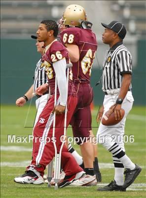 Thumbnail 1 in Cardinal Newman vs. Oaks Christian (D3 State Final) photogallery.