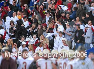 Thumbnail 3 in Cardinal Newman vs. Oaks Christian (D3 State Final) photogallery.