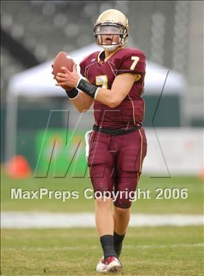 Thumbnail 2 in Cardinal Newman vs. Oaks Christian (D3 State Final) photogallery.