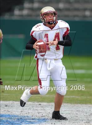 Thumbnail 2 in Cardinal Newman vs. Oaks Christian (D3 State Final) photogallery.