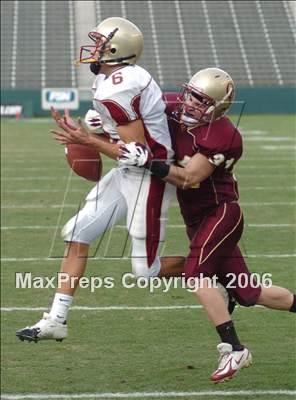 Thumbnail 3 in Cardinal Newman vs. Oaks Christian (D3 State Final) photogallery.