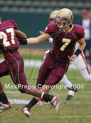 Thumbnail 2 in Cardinal Newman vs. Oaks Christian (D3 State Final) photogallery.