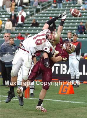 Thumbnail 2 in Cardinal Newman vs. Oaks Christian (D3 State Final) photogallery.