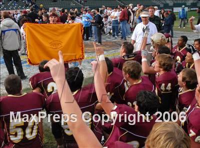 Thumbnail 2 in Cardinal Newman vs. Oaks Christian (D3 State Final) photogallery.