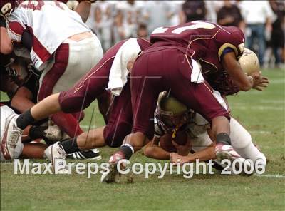 Thumbnail 2 in Cardinal Newman vs. Oaks Christian (D3 State Final) photogallery.