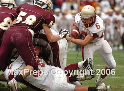 Thumbnail 3 in Cardinal Newman vs. Oaks Christian (D3 State Final) photogallery.