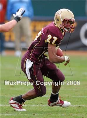 Thumbnail 2 in Cardinal Newman vs. Oaks Christian (D3 State Final) photogallery.