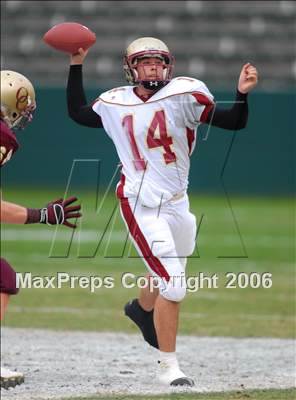 Thumbnail 3 in Cardinal Newman vs. Oaks Christian (D3 State Final) photogallery.