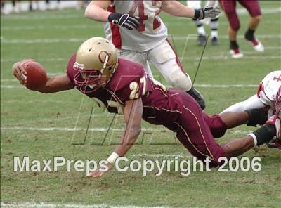 Thumbnail 3 in Cardinal Newman vs. Oaks Christian (D3 State Final) photogallery.