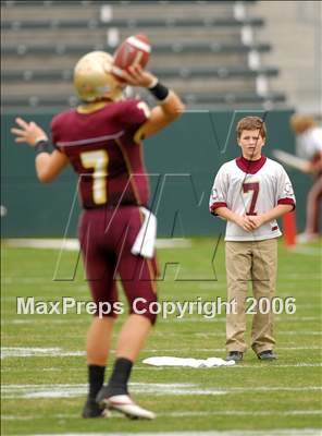 Thumbnail 3 in Cardinal Newman vs. Oaks Christian (D3 State Final) photogallery.