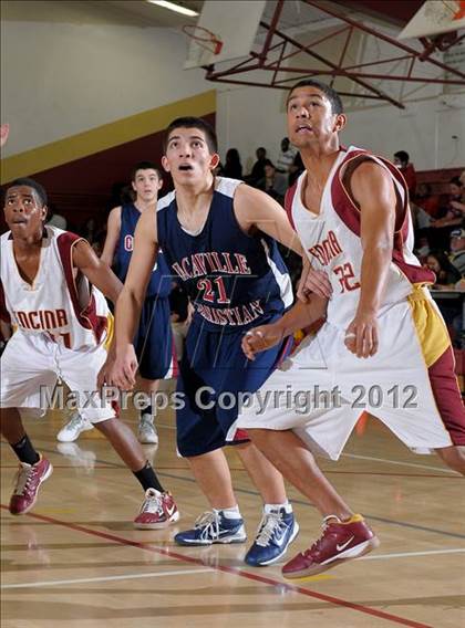 Thumbnail 3 in Vacaville Christian @ Encina Prep photogallery.