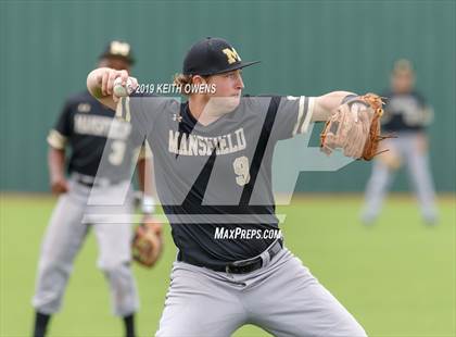 Thumbnail 3 in Mansfield vs. Hebron Game 3 (UIL 6A Area Playoff) photogallery.