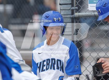 Thumbnail 2 in Mansfield vs. Hebron Game 3 (UIL 6A Area Playoff) photogallery.