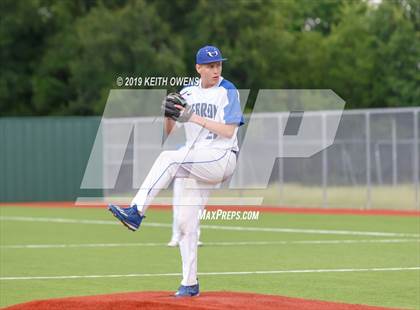 Thumbnail 3 in Mansfield vs. Hebron Game 3 (UIL 6A Area Playoff) photogallery.