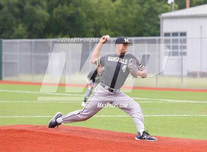 Thumbnail 3 in Mansfield vs. Hebron Game 3 (UIL 6A Area Playoff) photogallery.