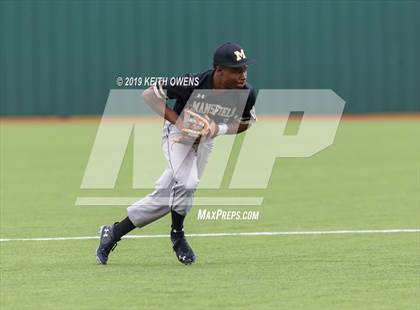 Thumbnail 1 in Mansfield vs. Hebron Game 3 (UIL 6A Area Playoff) photogallery.