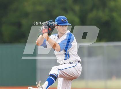 Thumbnail 1 in Mansfield vs. Hebron Game 3 (UIL 6A Area Playoff) photogallery.
