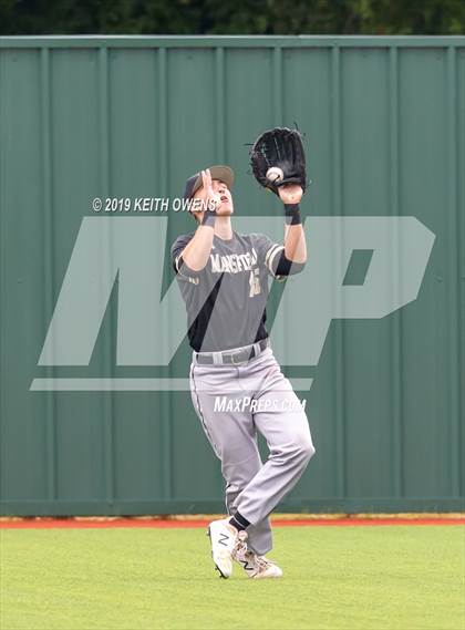 Thumbnail 1 in Mansfield vs. Hebron Game 3 (UIL 6A Area Playoff) photogallery.