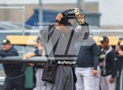 Thumbnail 2 in Mansfield vs. Hebron Game 3 (UIL 6A Area Playoff) photogallery.