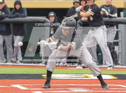 Thumbnail 3 in Mansfield vs. Hebron Game 3 (UIL 6A Area Playoff) photogallery.