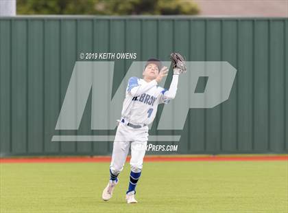 Thumbnail 2 in Mansfield vs. Hebron Game 3 (UIL 6A Area Playoff) photogallery.