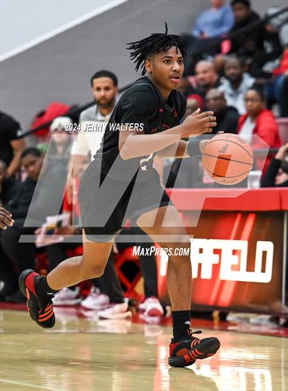 Thumbnail 2 in Lakota West vs. Princeton (OHSAA Southwest District Division 1 Sectionals Round 1) photogallery.