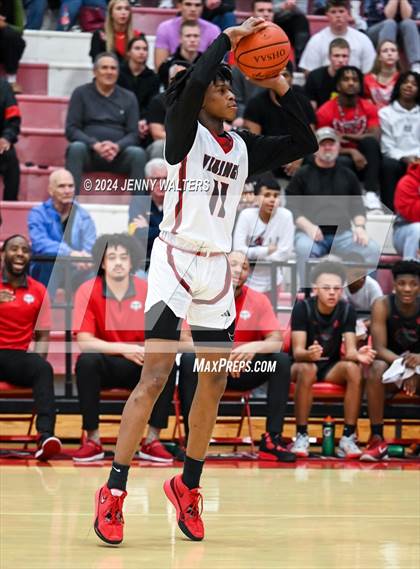 Thumbnail 2 in Lakota West vs. Princeton (OHSAA Southwest District Division 1 Sectionals Round 1) photogallery.