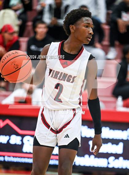 Thumbnail 1 in Lakota West vs. Princeton (OHSAA Southwest District Division 1 Sectionals Round 1) photogallery.