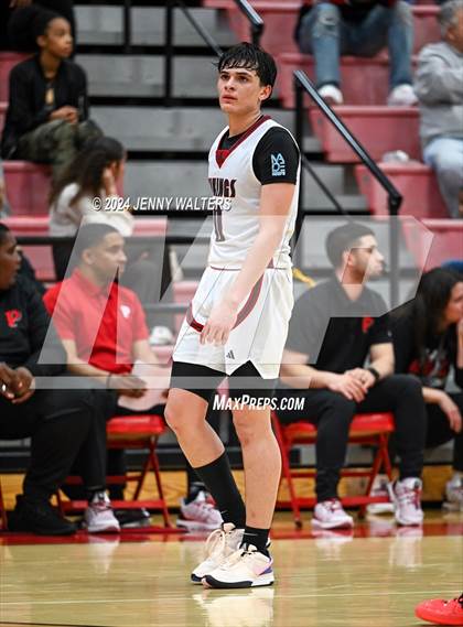 Thumbnail 2 in Lakota West vs. Princeton (OHSAA Southwest District Division 1 Sectionals Round 1) photogallery.