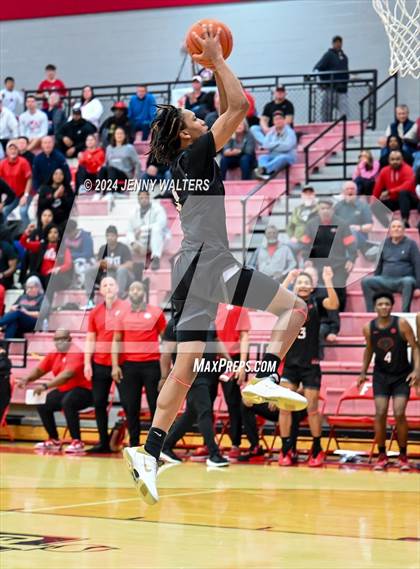 Thumbnail 3 in Lakota West vs. Princeton (OHSAA Southwest District Division 1 Sectionals Round 1) photogallery.