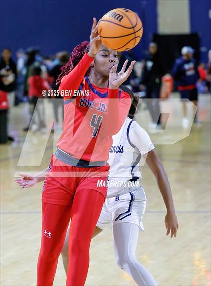 Thumbnail 3 in St. Francis vs. Bob Jones (She Got Game Classic) photogallery.
