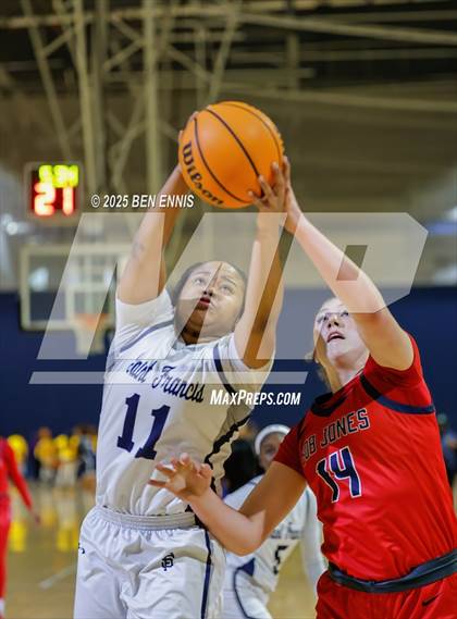 Thumbnail 3 in St. Francis vs. Bob Jones (She Got Game Classic) photogallery.