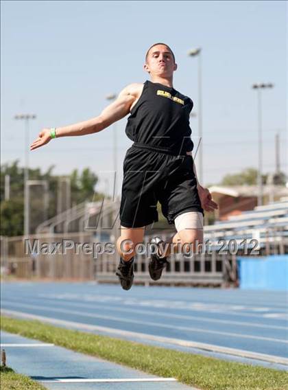 Thumbnail 3 in CIF SJS Sectional Championships photogallery.