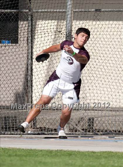 Thumbnail 1 in CIF SJS Sectional Championships photogallery.