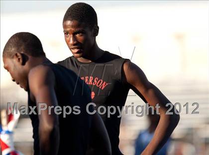 Thumbnail 1 in CIF SJS Sectional Championships photogallery.
