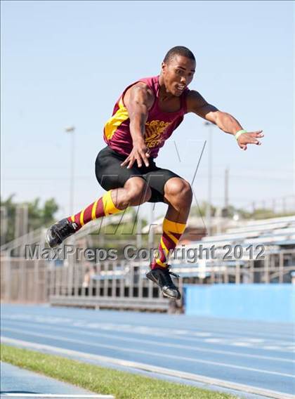 Thumbnail 2 in CIF SJS Sectional Championships photogallery.