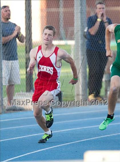 Thumbnail 1 in CIF SJS Sectional Championships photogallery.