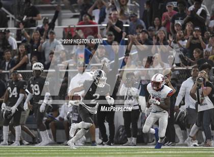 Thumbnail 3 in DeMatha @ St. John Bosco photogallery.