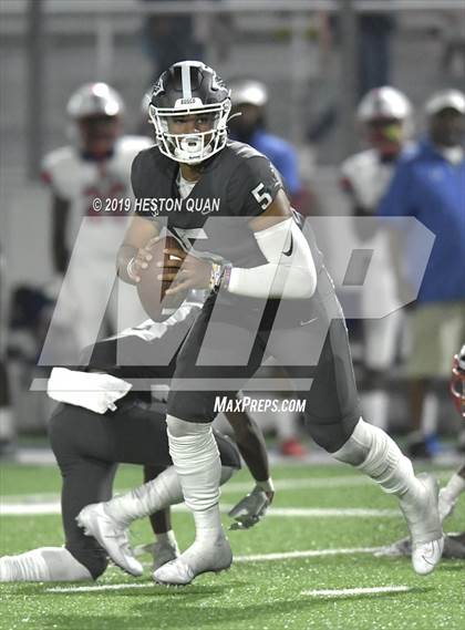 Thumbnail 1 in DeMatha @ St. John Bosco photogallery.