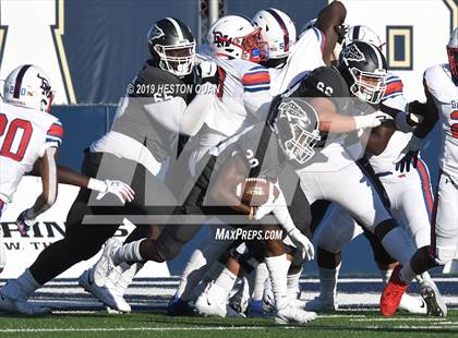 Thumbnail 2 in DeMatha @ St. John Bosco photogallery.