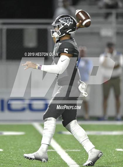Thumbnail 2 in DeMatha @ St. John Bosco photogallery.