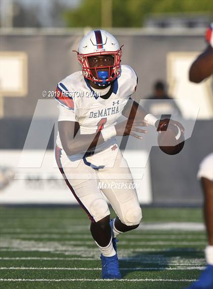 Thumbnail 2 in DeMatha @ St. John Bosco photogallery.
