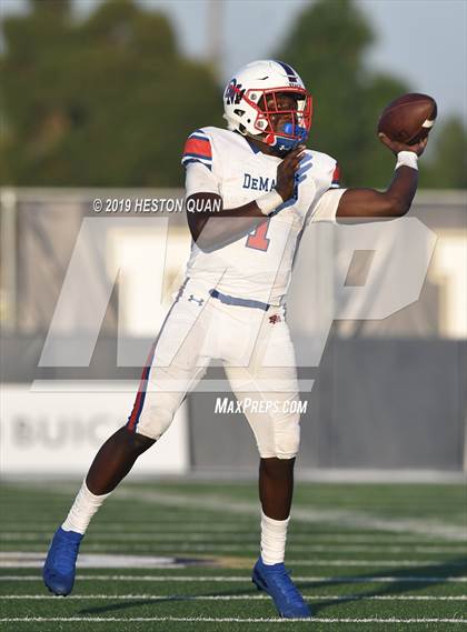 Thumbnail 1 in DeMatha @ St. John Bosco photogallery.